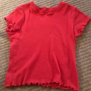 brandy melville red lettuce edge ribbed shirt! 💓